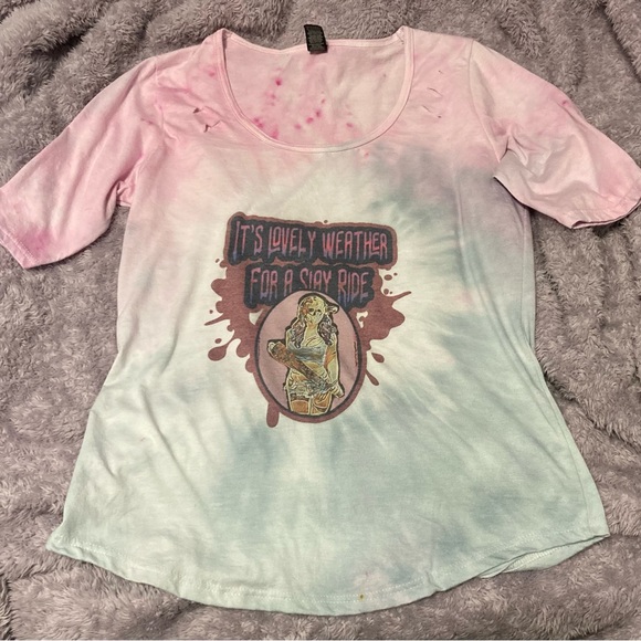 Artisan made ombré Horror Babe shirt! M - Picture 2 of 5
